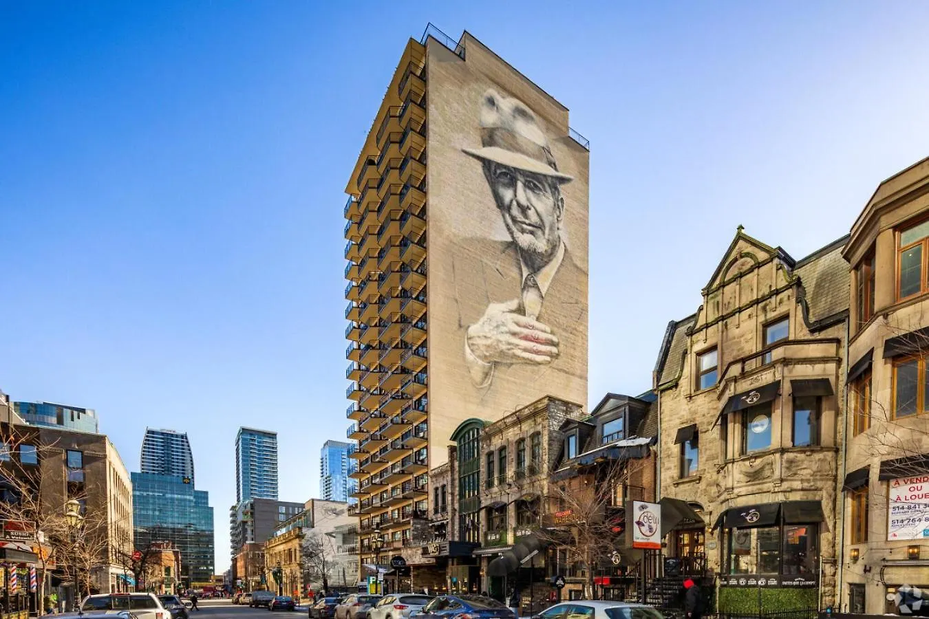 Cozy Condo In Heart Of Downtown Montreal Canada